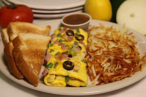 Omelet, Hash Browns, and Toasts