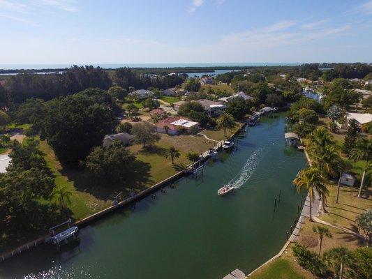 As a boater myself, one of my specialties is helping boaters find the perfect canal side home.