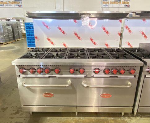 Centaur 10 Burner Range Available in natural gas and LP