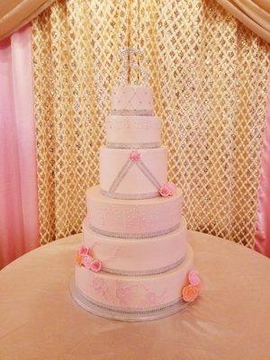 Elegantly made by M.E.B  Cakes 14641 Gladebrook Dr Suite 5, Houston,Tx 77068 @ 281-773-0964 talk to Cake Designer Miguel!