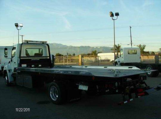 flatbed towing