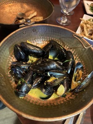 Mussels dijonnaise