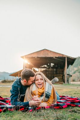 Family photographer in Grants pass