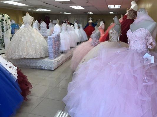 La Casa De Las Quinceañeras