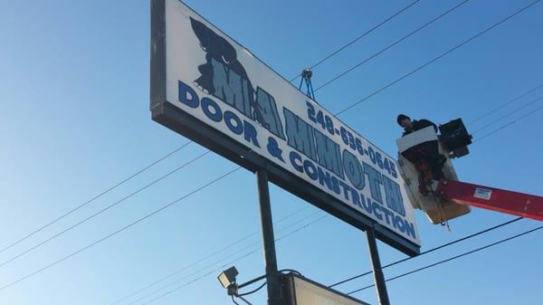 MNC & ANC recently built this sign for Mammoth door and construction.