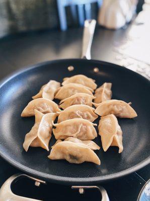 Take-Home Frozen Dumplings (Lemongrass)