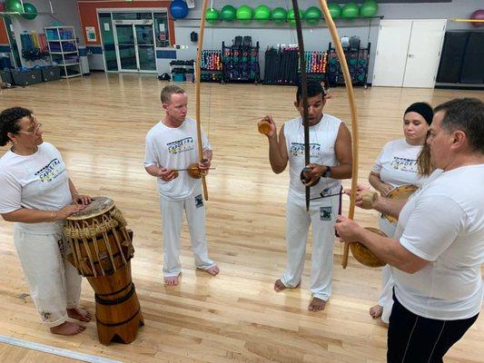 Berimbau class