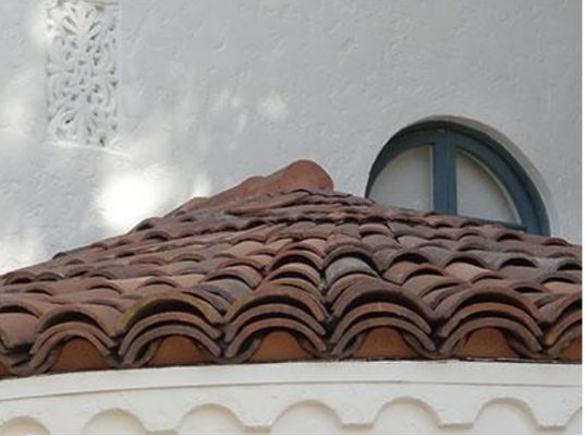 roof tile installation