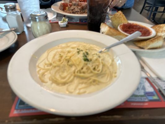 Linguine with Alfredo Sauce (lunch portion)