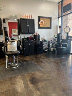 Platinum Hair Studio