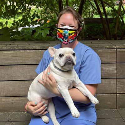 Dr. Joanna Gardner and her chiropractic patient, Daisy.