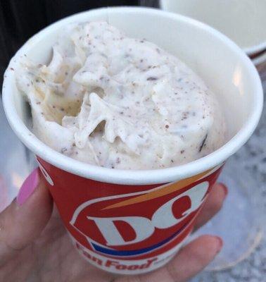 Mini Blizzard of the month: Reese's/brownie/peanut butter