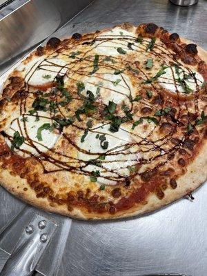 Caprese Pizza