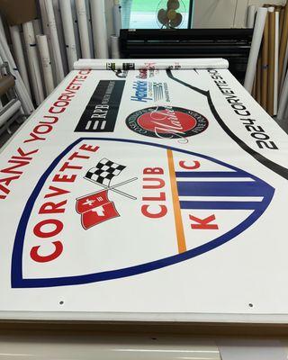 Go BIG with a custom 1 or 2 sided banner to advertise your next event! We also print yard signs and directional signs too!