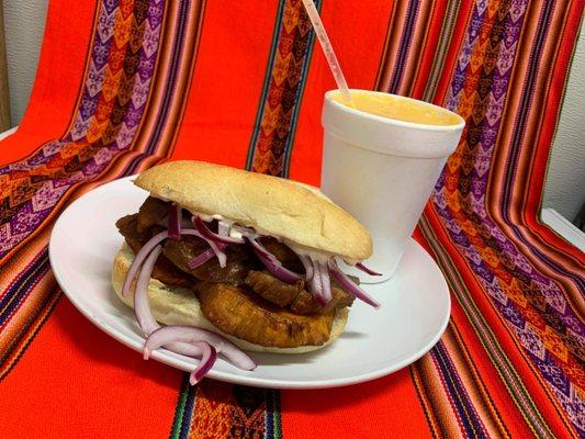 Combo pan con chicharrón