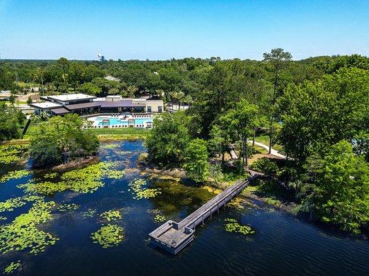 Lakefront Living