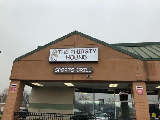 The Thirsty Hound Sports Grill is located on the curve of Fegenbush and Vaughn Mill Rd..  The establishment has been remodeled.