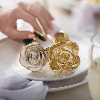 Gold dipped roses