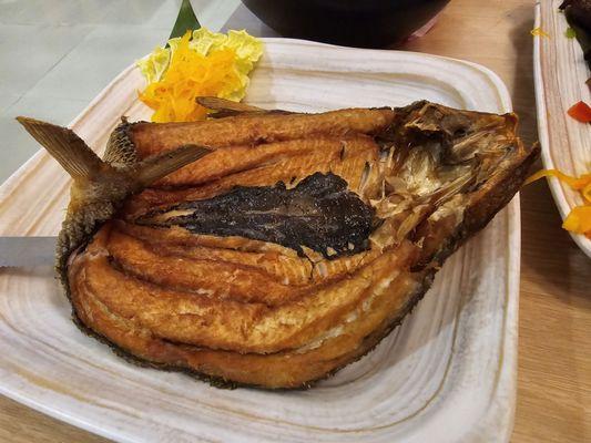 Daing Na Bangus: whitefish in a vinegar garlic marinade, deep fried; served with a house relish & suka't bawang (vinegar garlic dip)