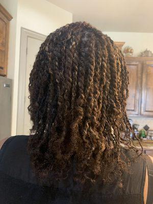 Kinky twists