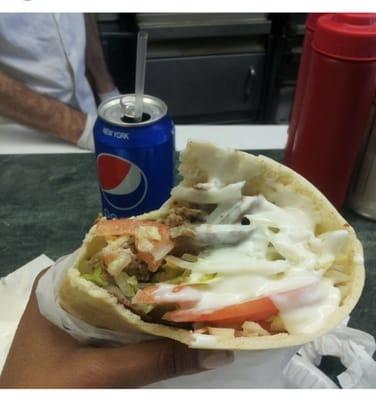 The one and only Lamb Gyro paired with an ice cold can of Pepsi: a match made in heaven!!