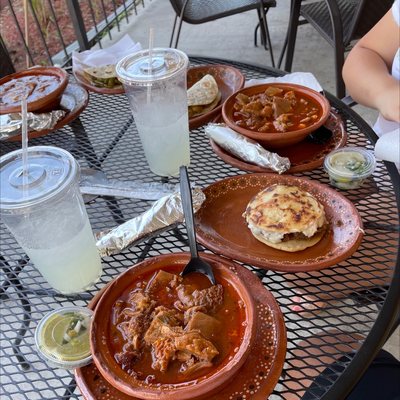 Menudo Gordita y tacos. Uña delicia