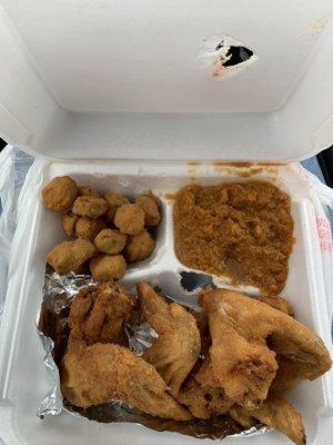 Hungry man meal (4 wings), fried okra and yams