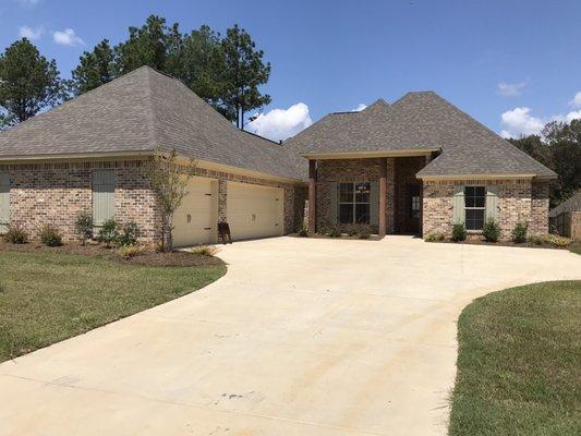 106 Murrell Dr. Hatheway Lake, Madison, MS