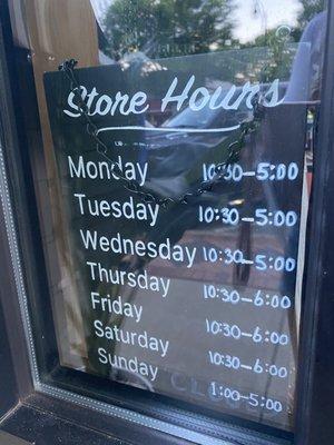 Store hours