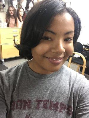 Crystal on her natural hair journey! We love when our customers take a selfie in the salon!