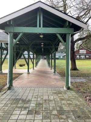 Walkway leading to the FIC entrance.