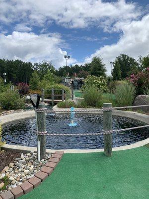 Lakeside Mini Golf