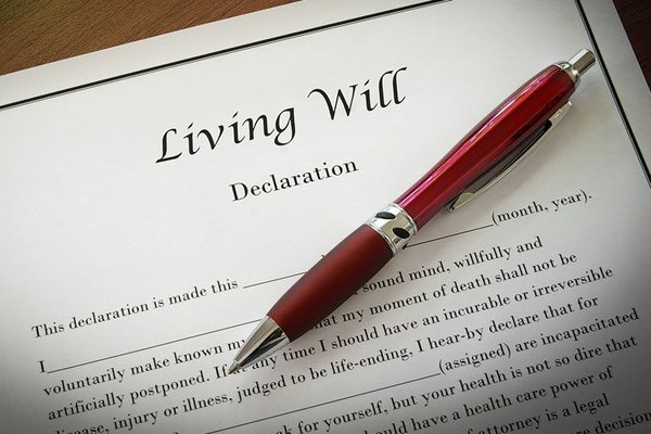 Carulli Law offers the personalized drafting of Living Wills.