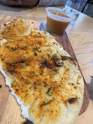 Garlic naan