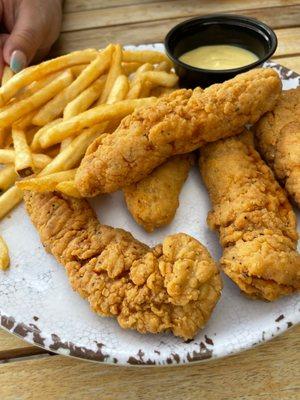 Chicken tenders with fries