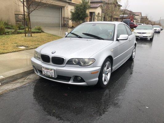 2005 BMW 3 series with bad tranny line at the oil cooler