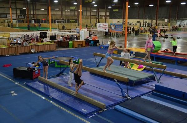 Thomas Gymnastics X GYM FITNESS SPORTS MALL