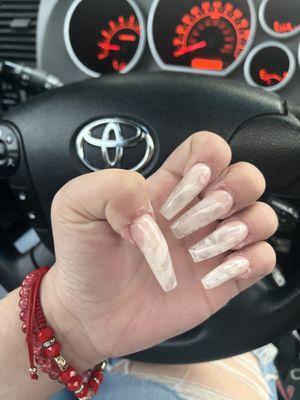 An $85 set Smdh this isn't even worth $25 cuticles are full of glue and acrylic.