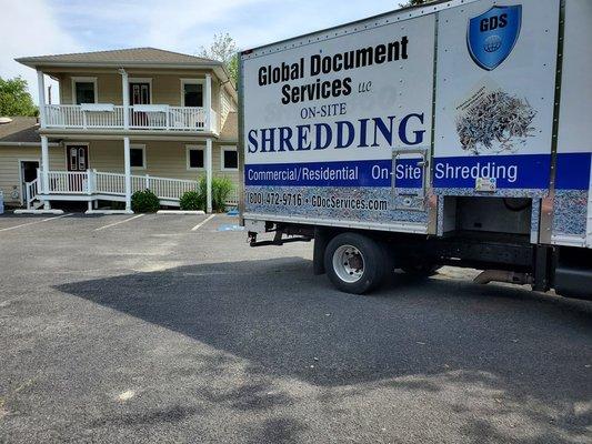 Home shredding service that comes right to your door!