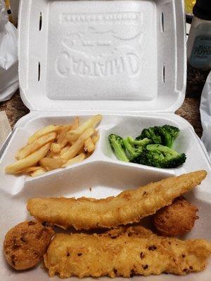 3 peice fish only had 2 and very little broccoli, couldn't even fill the compartment.