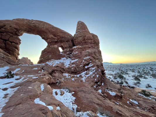 Sunrise New Year's Day 2021!! - Turret Arch (The Windows)