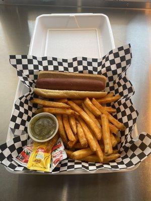 Hit dog special come with fries and a drink