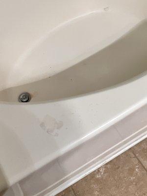 Did not clean the tub.