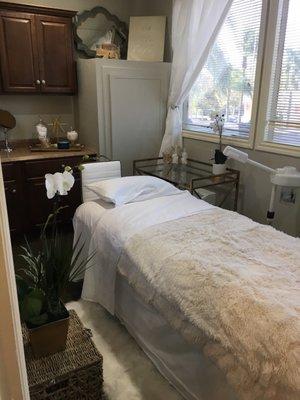 The treatment room at Bella Pelle