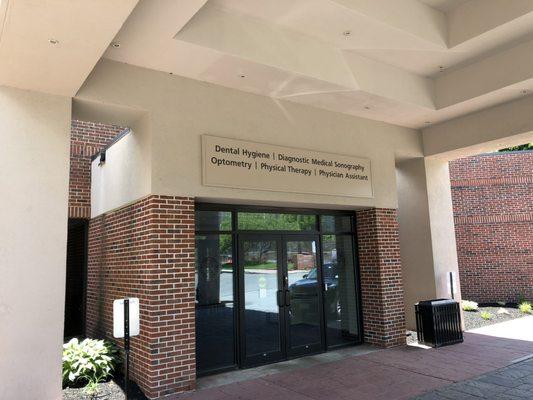 The Eye and Vision Center outside entrance.