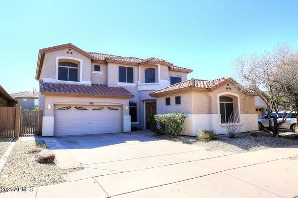 Take a look at a home that recently closed in North Phoenix