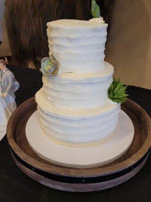 Rustic wedding cake