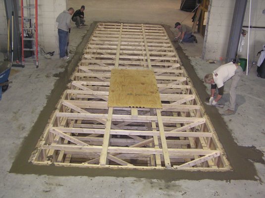 Custom concrete form for pit for industrial equipment