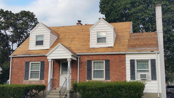 Lyndsey Roofing - Roof before