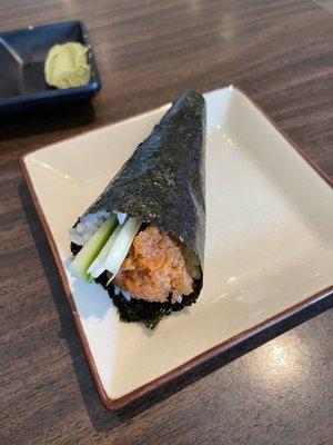 Spicy tuna hand roll